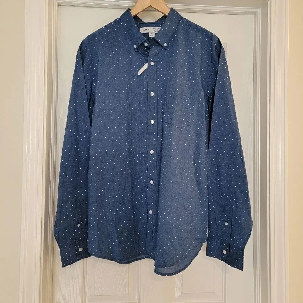 Old Navy blue & white polka dot collar everyday shirt XL NWT